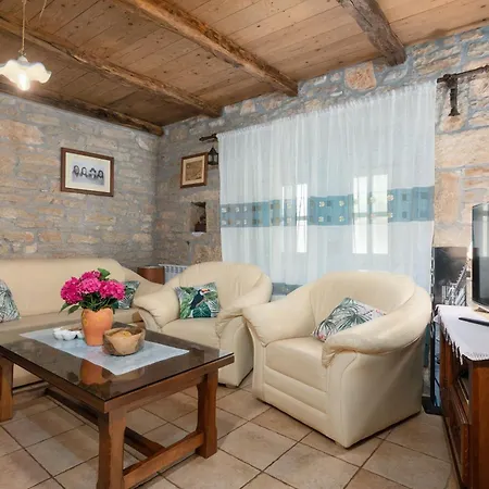 Holiday home Casa Celeste Mit Pool Und Schoenen Garten *